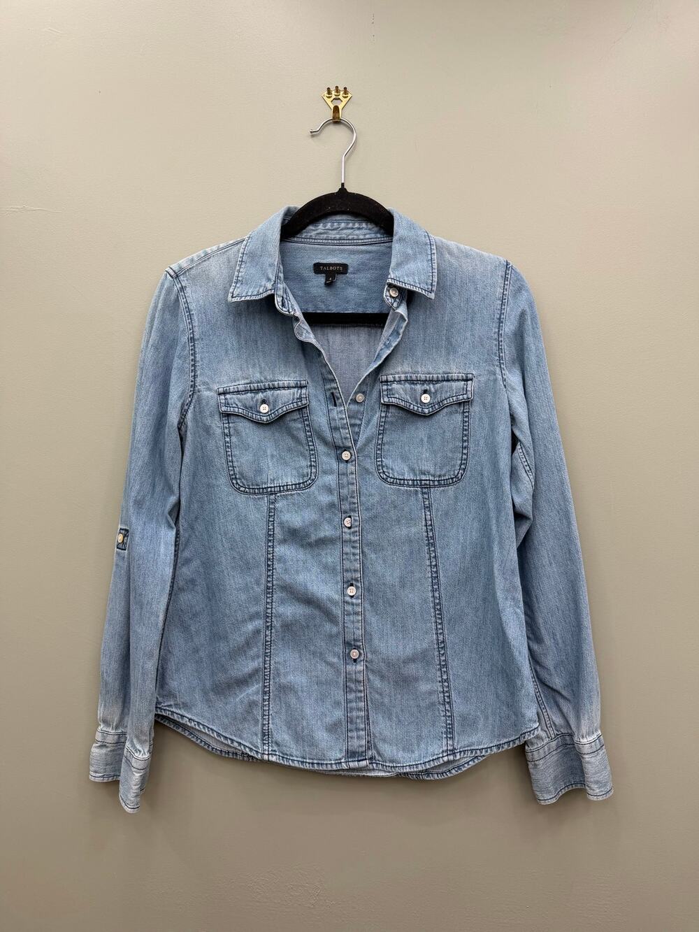 Talbots Chambray Button Front Shirt Light Wash Denim Top Size 4
